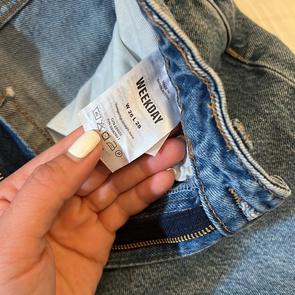 Weekday Jeans - Picture 4 of 6